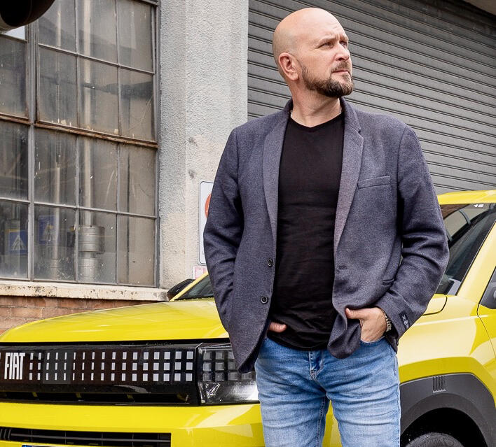 Kickin' Tyres podcast logo